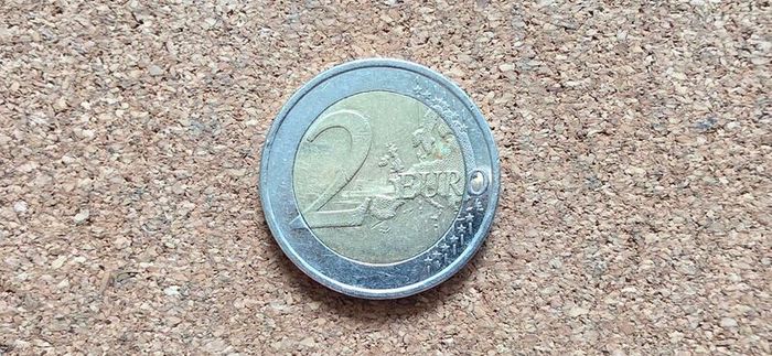 2 euro coin
