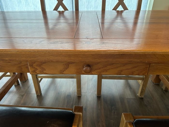 Kitchen Table and 6 Chairs