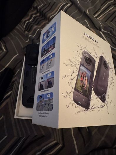 Insta360 X4