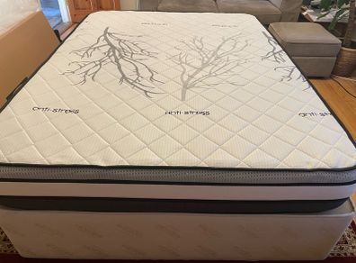 King size bed base and mattress