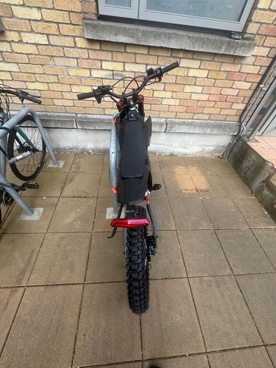 KMS is E-Moto 2026 (Like Surron Light Bee)