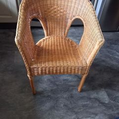 Wicker  chaiir