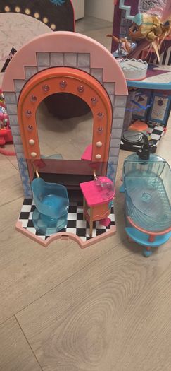 LOL doll house bundle