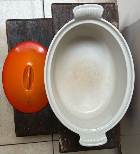 Vintage Cousance Le Creuset cast iron Dutch oven