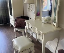 French style bedroom furniture set