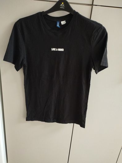 Love and order by H&M T-Shirt