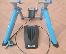 Tacx cycling trainer