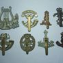 REGIMENTAL CAP BADGES (brass & bi-metal) - 8 different types (see below), militaria lot B. Image 2