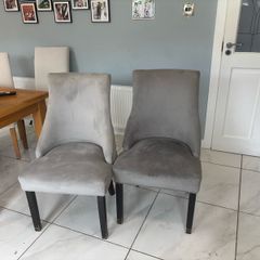2 kitchen chairs