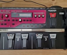 BOSS RC 300 Loop Station