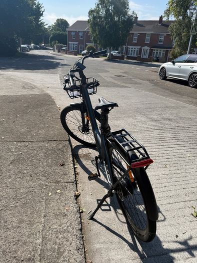Ado air 28 Pro Electric bike - almost brand new