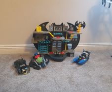 Imaginext batcave
