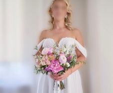 Romantic wedding dress