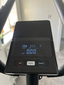 Cross Trainer