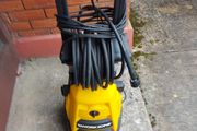 WORKZONE 2200W High Pressure Washer, Model Q1W-SP20-1900A, working great and in excellent condition