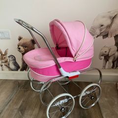 Dolls pram/NEW 140 E
