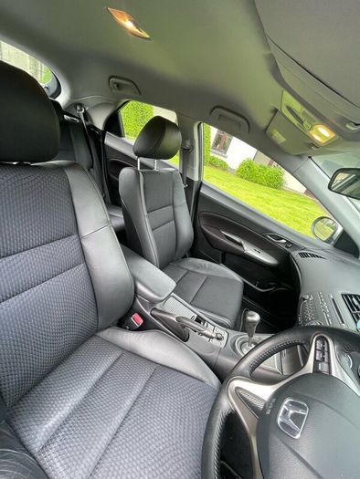 Honda Civic 1.4Petrol Manual-2011 Price negotiable