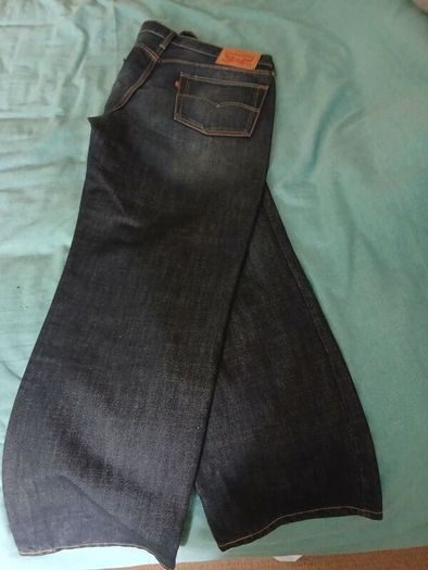 Jean's