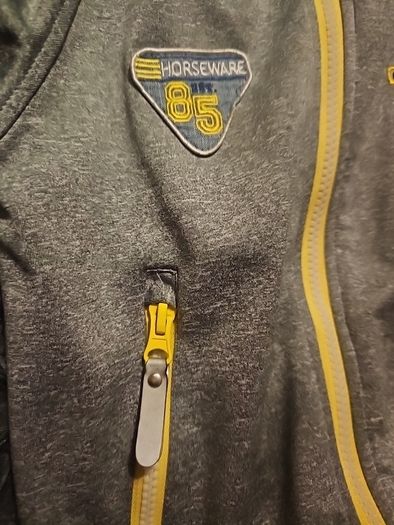 Horsewear boys jacket superior quality age 5 to 6 but still fits to age 9