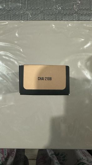 Hudabeauty Easy Blur Foundation