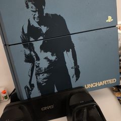 Playstation 4 Ps4 2xcontrollers+few Games