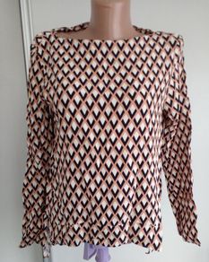 Zara blouse size M