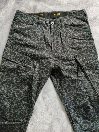 G-STAR RAW Men's Roxic Tapered Cargo Pants, (Forest Camo  32W/ L32)