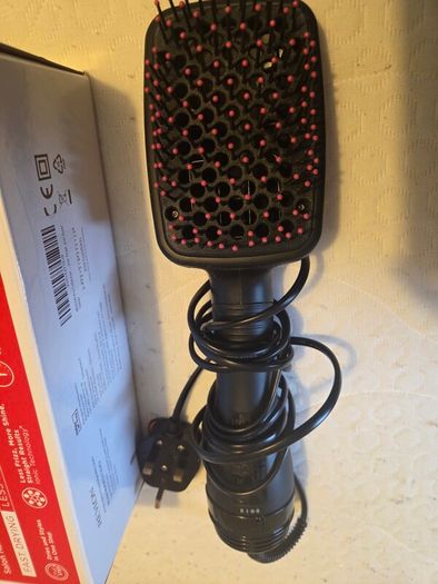 Revlon One-Step Hair Dryer and Styler Like New