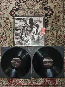 The white stripes: icky thump LP