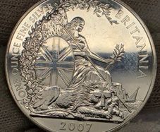 United Kingdom 2007 Silver 1oz Britannia One Ounce Fine Silver 2 Pounds Coin