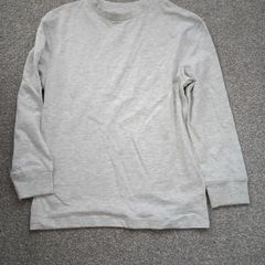 NEW.boys top.age 7/8