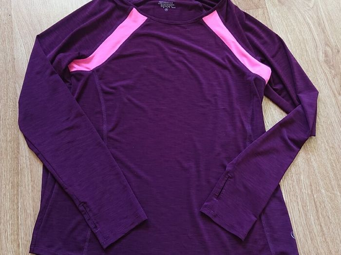 Sport Burgundy Top  Size 10