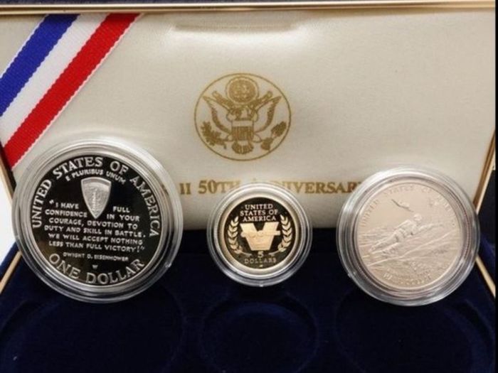USA 1995 Gold Coin 5 Dollar Set WW2 Low Mintage