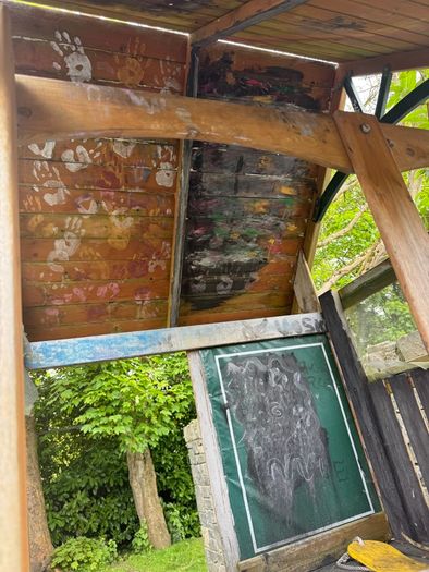 Play/Tree House