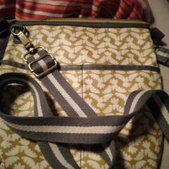 Boden functional mid-sized crossover bag..