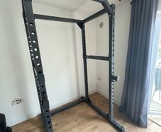 Almost new Weights equipment