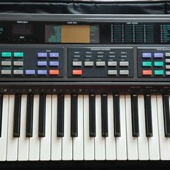 Yamaha DSR-2000 4 Operator FM Synth