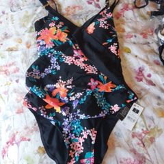 Size 12 ladies swimming costume  rrp 22 euro