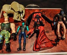 Vintage figures lot
