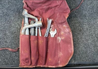 Looking for Mercedes Tool Kit