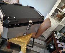 Large motorcycle top box