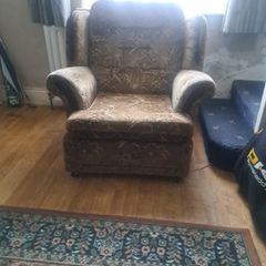 two single armchairs (Free)