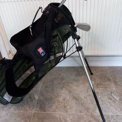 Junior golf clubs and bag with stand
