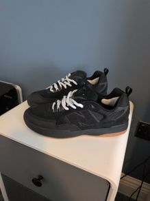 New Balance 808