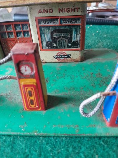1930 garage toy tin plate