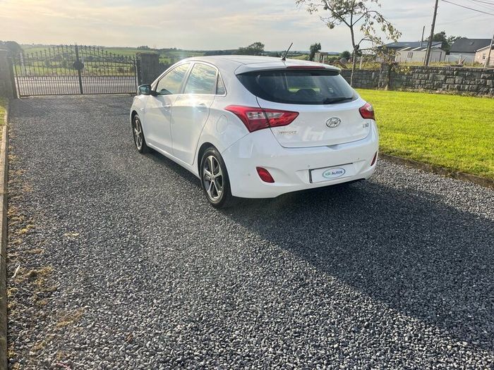 2015 Hyundai i30 1.4 petrol