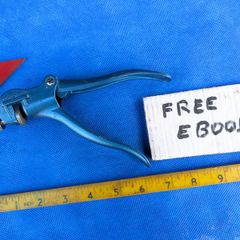 Saw set Pliers by Somax.