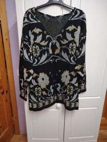 New Long Sleeved Shirt