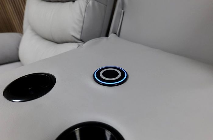 3+2 Roma Plus Wireless Charging Recliner Sofa Set