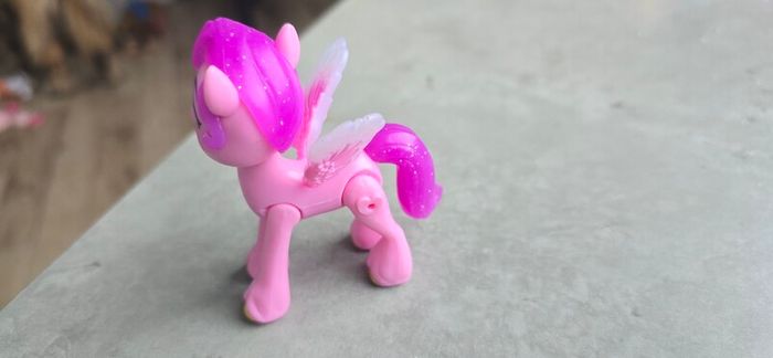 8 x Bundle, all different, Lot of New Generation Moulded 3 inch Figure Sparkle Glitter Hasbro Crystal Adventure MLP G5 My Little Pony